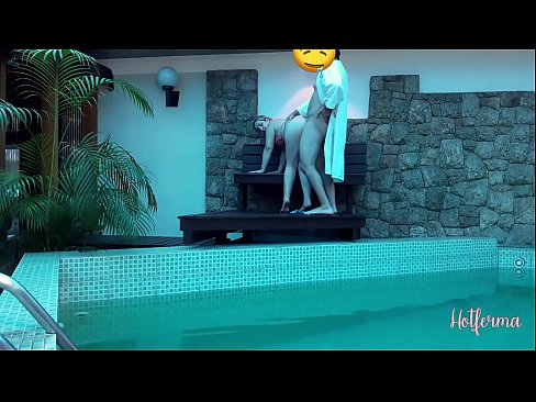 ❤️ Šéf pozve služebnou k bazénu, ale neodolala žhavému Porno vk u nás cs.fuxporn-com.ru ☑